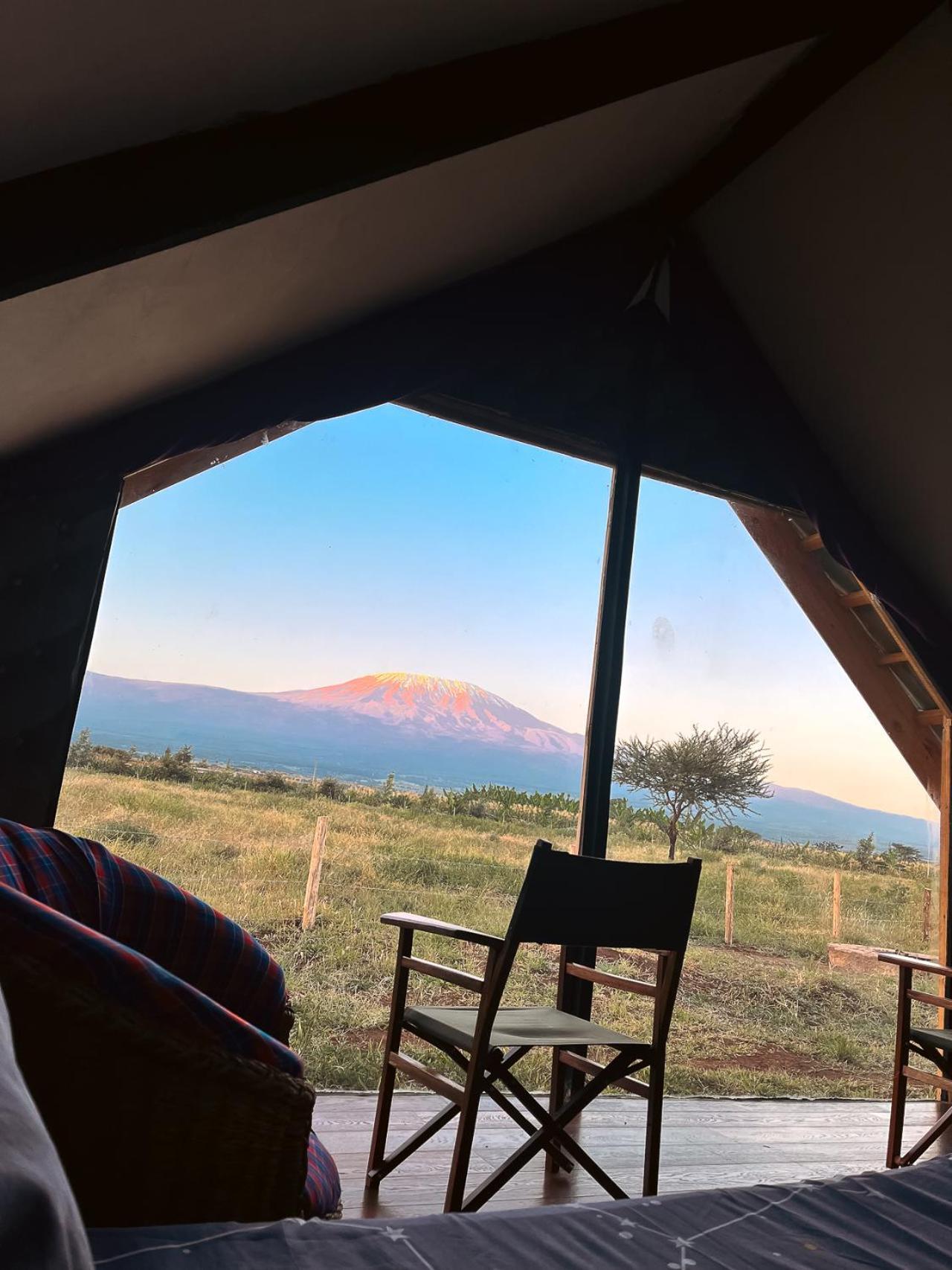 Kilimanjaro View Cabin-Amboseli Oloitokitok Exterior photo