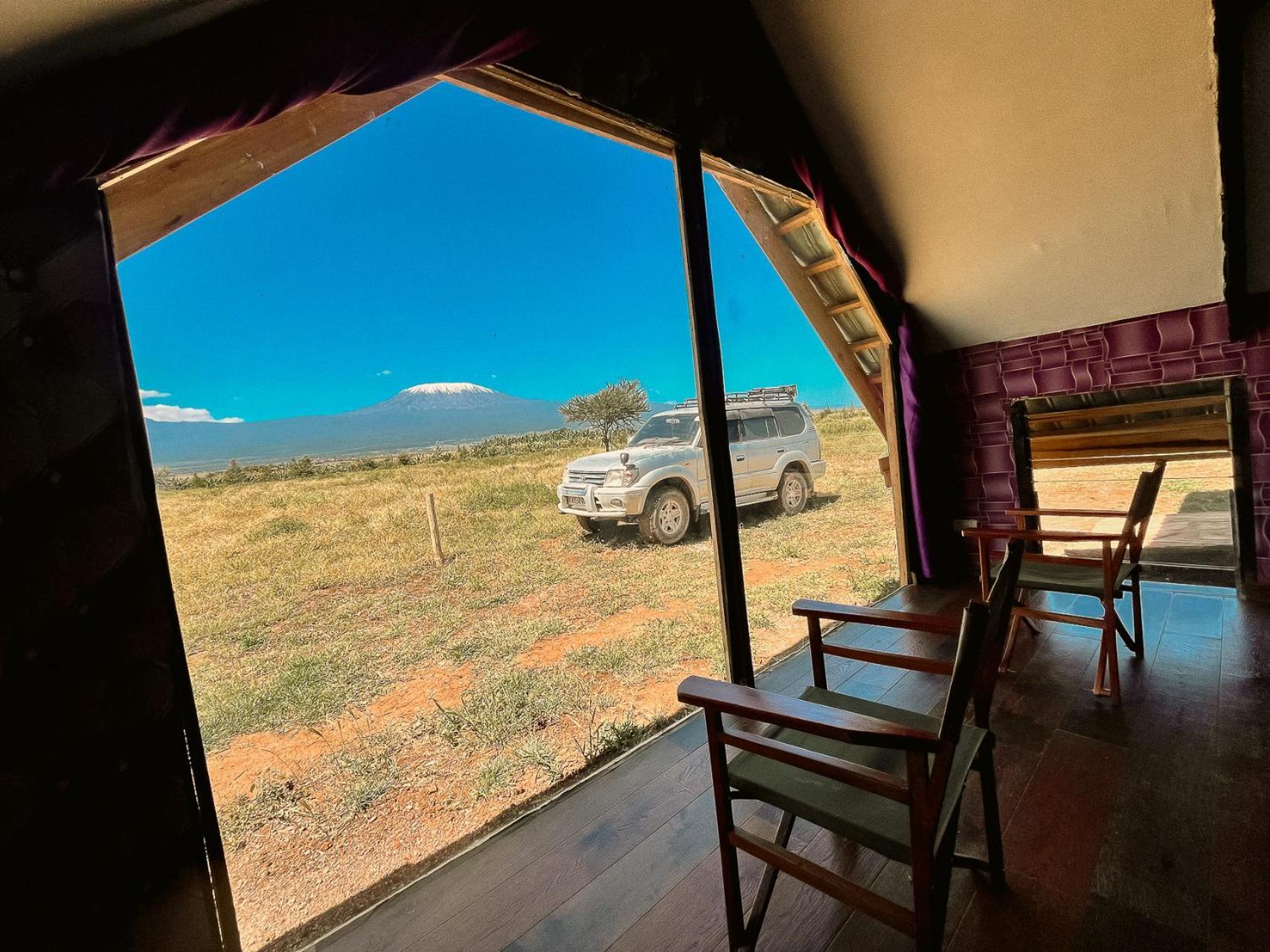 Kilimanjaro View Cabin-Amboseli Oloitokitok Exterior photo